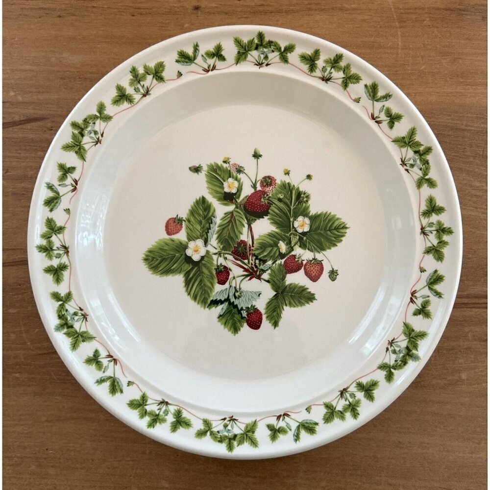 Portmeirion Summer Strawberries 10 3/8" Dinner Plate Made in England